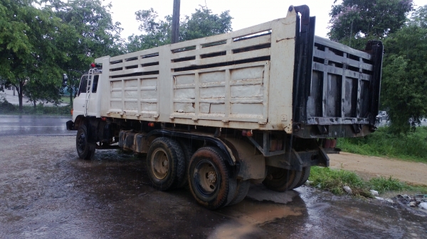 10ล้อดั้มHINO FM17 เครื่องเดิม EH700 (168แรง) 10ล้อดั้มHINO FM17 เครื่องเดิม EH700 (168แรง)