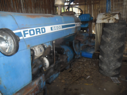FORD 5000    77 T 1  ตามสภาพ