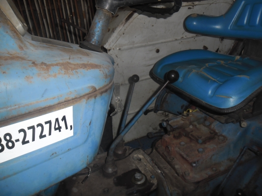 FORD 5000    77 T 1  ตามสภาพ