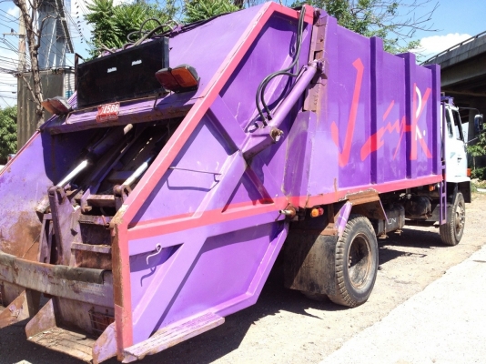 ขายหกล้อ ISUZU FTR 175แรง 6bg1รถห้างแท้ติดถังขยะ