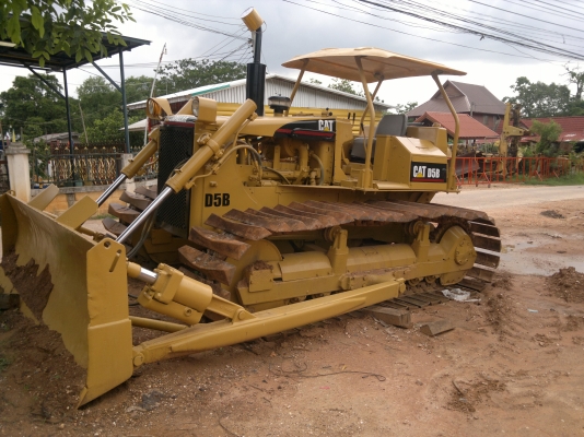 ขายแทรคเตอร์ D5B CAT