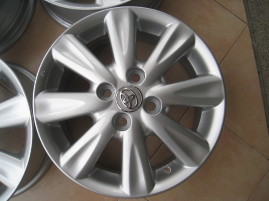 ขายล้อแม็ก Toyota vios 15"x5.5" et45 4รู100  (081-3747940)