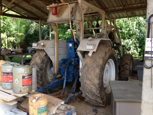 ขายรถแทรกเตอร์ ford 6610 carraro บุ๊งกี๋ +ทะเบียน ขายรถแทรกเตอร์ ford 6610 carraro บุ๊งกี๋ +ทะเบียน