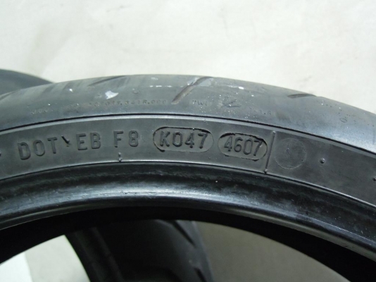 ขายยาง Pirelli ครับ 800 บาท