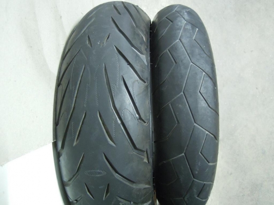 ขายยาง Pirelli ครับ 800 บาท