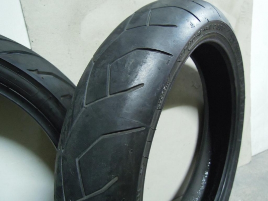 ขายยาง Pirelli ครับ 800 บาท