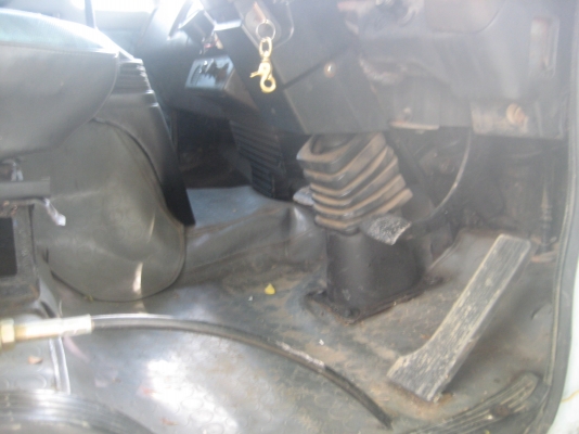 ขาย  หกล้อใหญ๋ROCKY165แรงเครื่อง6BD1สวยๆๆค่ะ