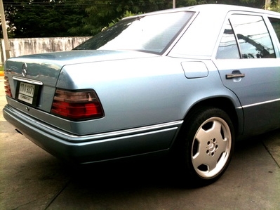 Benz 300E - 1993 รุ่นท็อปสุด แม็กซ์ AMG ของแท้ เบาะไฟฟ้า สภาพเรียบร้อย โทรสอบถามรายละเอียดได้ครับTel.085-150-9040. Benz 300E - 1993 รุ่นท็อปสุด แม็กซ์ AMG ของแท้ เบาะไฟฟ้า สภาพเรียบร้อย โทรสอบถามรายละเอียดได้ครับTel.085-150-9040.
