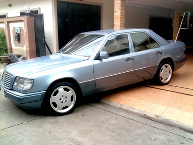 Benz 300E - 1993 รุ่นท็อปสุด แม็กซ์ AMG ของแท้ เบาะไฟฟ้า สภาพเรียบร้อย โทรสอบถามรายละเอียดได้ครับTel.085-150-9040. Benz 300E - 1993 รุ่นท็อปสุด แม็กซ์ AMG ของแท้ เบาะไฟฟ้า สภาพเรียบร้อย โทรสอบถามรายละเอียดได้ครับTel.085-150-9040.
