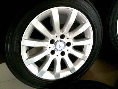 แม็กซ์ BENZ รุ่นใหม่ ขอบ 16 ยาง Yokohama 205-55-16 สภาพใหม่ทั้งสี่วงครับ