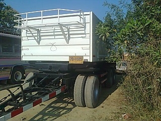 ลูกพ่วงดั้ม  สามคาน แท้  ปี 50 กะบะสามมิตรลอนเฉียง  ยาว 6.80  เมตร