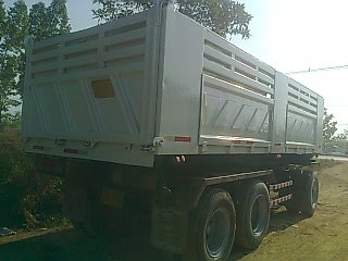 ลูกพ่วงดั้ม  สามคาน แท้  ปี 50 กะบะสามมิตรลอนเฉียง  ยาว 6.80  เมตร