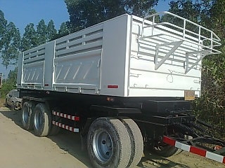 ลูกพ่วงดั้ม  สามคาน แท้  ปี 50 กะบะสามมิตรลอนเฉียง  ยาว 6.80  เมตร