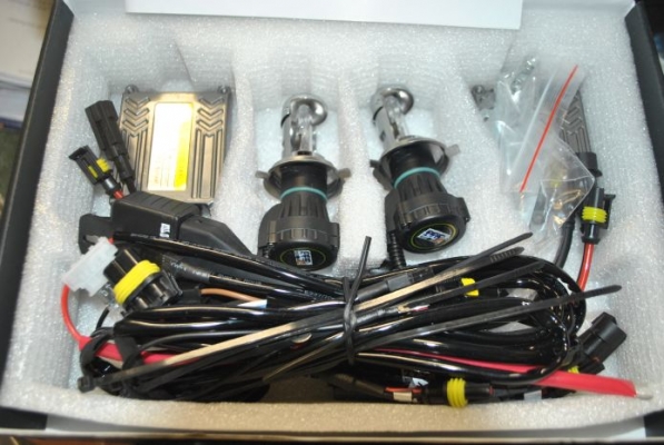 จำหน่ายและติดตั้งชุดไฟซีนอน มีบริการถึงที่