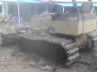 ขายรถแทรกเตอร์ D20-7 รถพร้อมใช้งาน รถนอกใช้งานได้ 1 ปี เครื่องดำ ราคาคุยกันได้ครับ