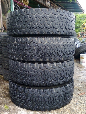 ล้อv coss ป้ายแดงพร้อมยางขอบ17ยางปี13 ชุดละ19000