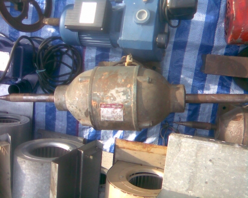 เครื่องปัดเงา  1  แรง  มิสซูบิชิ