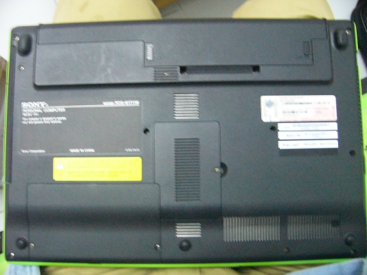 ขายด่วน ถูกๆ! โน๊ตบุ๊ค Sony vaio รุ่น C series พร้อมส่งครับ