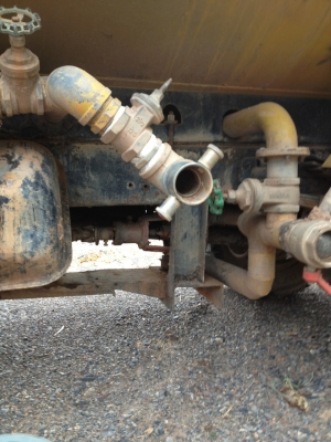 ขาย รถน้ำHino รุ่น Kr 300 เครื่อง Eh 100 ราคา660,000บาท