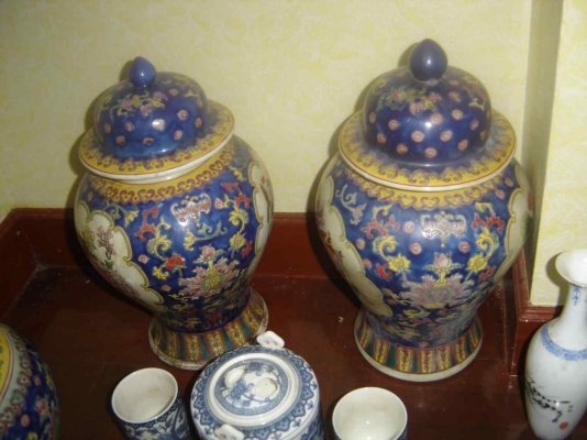 ขาย แจกัน โถ โหลกะปิ และกังไส