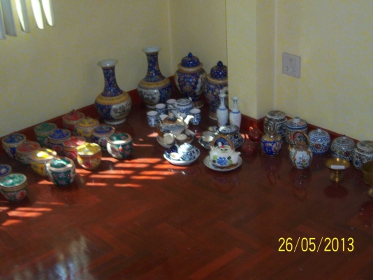 ขาย แจกัน โถ โหลกะปิ และกังไส