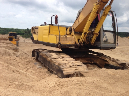 ขายด่วน!!! KOBELCO SK200-3 เก๋งเทา ตามสภาพ เอกสารเล่มทะเบียน ขายด่วน!!! KOBELCO SK200-3 เก๋งเทา ตามสภาพ เอกสารเล่มทะเบียน