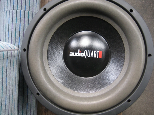 ขายซับ 12 นิ้ว พึ่งซื้อมา 17000 ยอมขาดทุนครับ