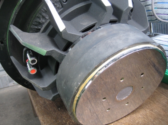 ขายซับ 12 นิ้ว พึ่งซื้อมา 17000 ยอมขาดทุนครับ