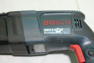 สว่านโรตารี่ทำงาน3ระบบยี่ห้อBOSCH รุ่นGBH2-26DE พร้อมใช้งานครับ สว่านโรตารี่ทำงาน3ระบบยี่ห้อBOSCH รุ่นGBH2-26DE พร้อมใช้งานครับ