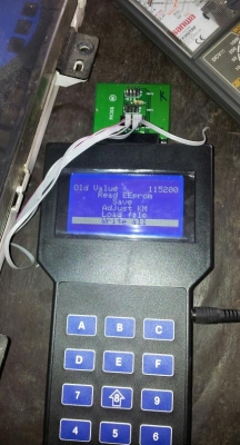 ลดเลขกิโล กอไมล์ ซ่อมหน้าจอไหม้ กล่องเสีย  isuzu euro2 ซ่อมได้