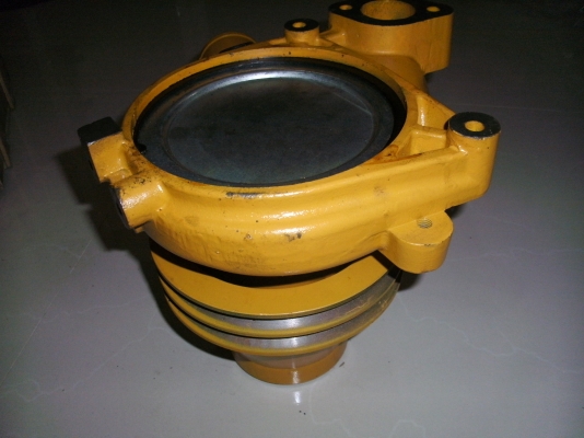 Spare part 6138-61-1860 WATER PUMP ASS'Y,(Komatsu)