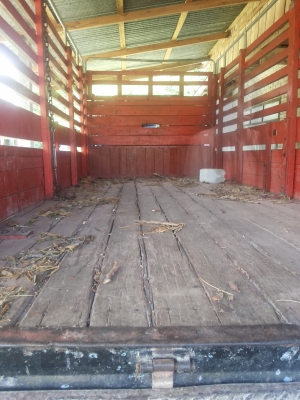 ขายถูก รถ 6 ล้อ สภาพดีพร้อมใช้งาน