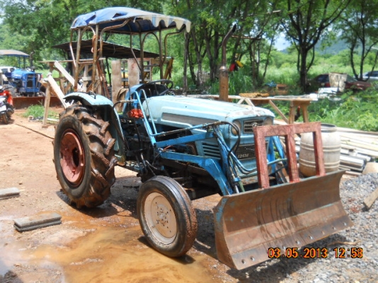 ขายรถไถสภาพดีพร้อมใช้งานไม่แพง