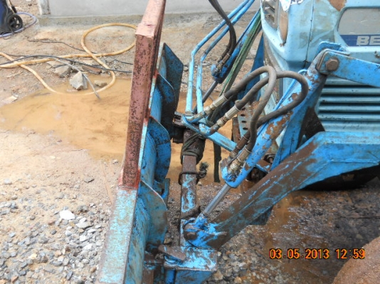 ขายรถไถสภาพดีพร้อมใช้งานไม่แพง ขายรถไถสภาพดีพร้อมใช้งานไม่แพง