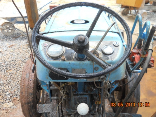 ขายรถไถสภาพดีพร้อมใช้งานไม่แพง ขายรถไถสภาพดีพร้อมใช้งานไม่แพง