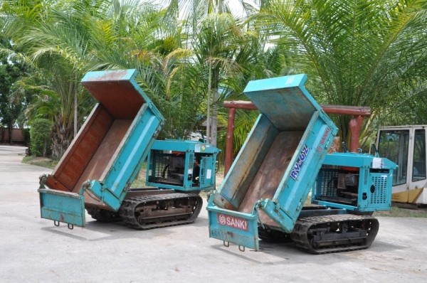 ขายรถบรรทุก ตีนตะขาบKUBOTA ยกดั้มไฮดรอลิค สภาพสวยจัด เดิมญี่ปุ่น อะเนคประสงค์25,000เท่านั้น!!