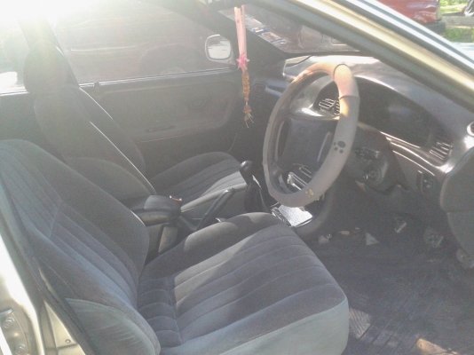 ขายฮุนไดโซน่าต้าปี95เกียร์ธรรมดาไม่เคยติดแก็สพร้อมใช้งานคับ36000