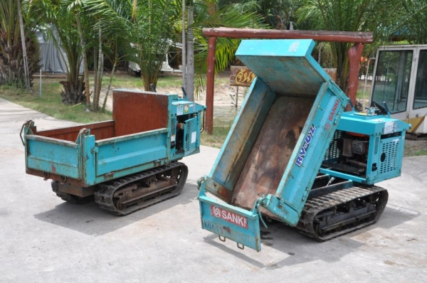 ขายรถบรรทุก ตีนตะขาบKUBOTA ยกดั้มไฮดรอลิค สภาพสวยจัด เดิมญี่ปุ่น อะเนคประสงค์25,000เท่านั้น!!