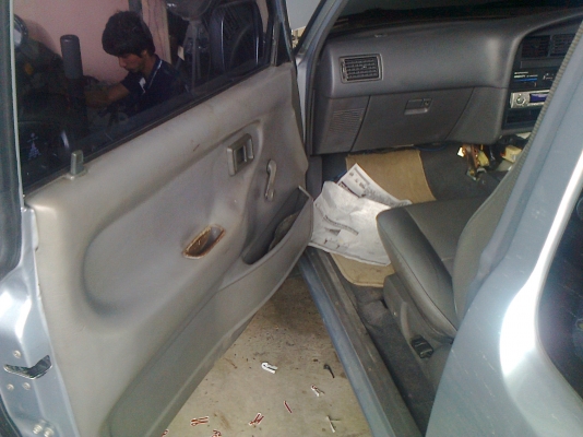 (อย่าว่าอย่างนั้นอย่างนี้เลยนะครับ)ให้เวลาพี่ พจ ถึงเที่ยงวันที่4มิย.56นะครับมีคนรอหลายคนผมให้พี่พจก่อน รถคันนี้เดิมทีเป็นรถหัวเดียวเจ้าของเอามาแปลงเป็นแคปไม่ได้ลงเล่มแต่หัวและกระบะสวยมากๆตามรูป(แยกขายหัวและกระบะสวยๆ35000บาทให้ครบไม่ต้องต่อราคาสวยๆ)(แยกขา (อย่าว่าอย่างนั้นอย่างนี้เลยนะครับ)ให้เวลาพี่ พจ ถึงเที่ยงวันที่4มิย.56นะครับมีคนรอหลายคนผมให้พี่พจก่อน รถคันนี้เดิมทีเป็นรถหัวเดียวเจ้าของเอามาแปลงเป็นแคปไม่ได้ลงเล่มแต่หัวและกระบะสวยมากๆตามรูป(แยกขายหัวและกระบะสวยๆ35000บาทให้ครบไม่ต้องต่อราคาสวยๆ)(แยกขา