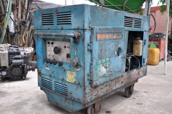 ขายเครื่องปั่นไฟญี่ปุ่น เชื่อมได้ สภาพเดิมจากญี่ปุ่น ยังไม่เคยใช้งานในไทย 32,000 เท่านั้น!!