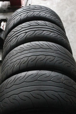 ขายล้อADVANRS แท้ ขอบ17กว้าง9.5 พร้อมยางAD08 ยกชุดๆ ถูกๆ 46000.-