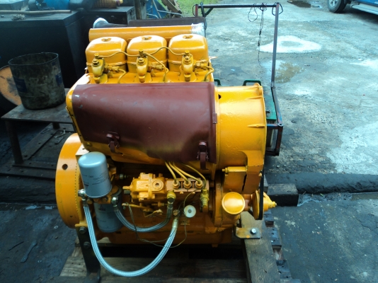 ขายเครื่องยนต์ DEUTZ F3L 912 (3 สูบ) 130000 บาท