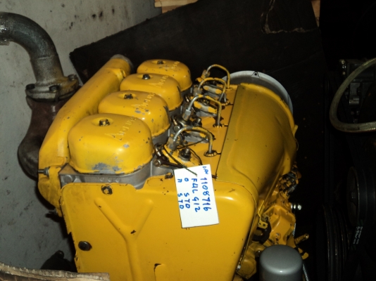 ขายเครื่องยนต์ DEUTZ F4L 912 (4 สูบ) 140,000 บาท
