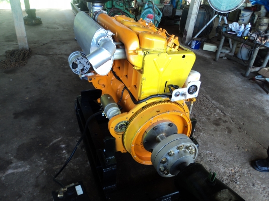 ขายเครื่องยนต์ DEUTZ F4L 912 (4 สูบ) 140,000 บาท