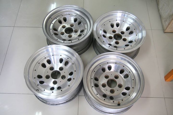 ล้อแม็กหยดน้ำ JAPAN ขอบ14กว้าง6นิ้ว