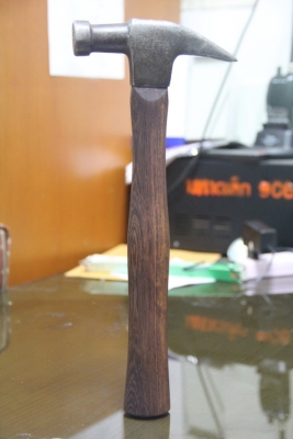 ค้อนเก่า True Temper FALLS CITY ด้ามไม้สาธร ค้อนเก่า True Temper FALLS CITY ด้ามไม้สาธร