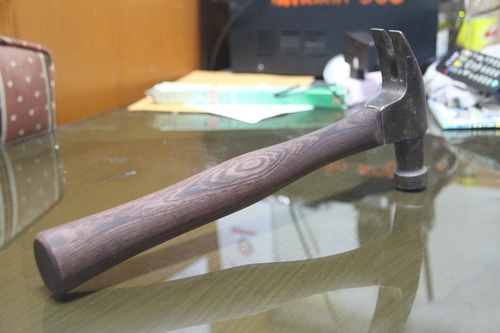 ค้อนเก่า True Temper FALLS CITY ด้ามไม้สาธร ค้อนเก่า True Temper FALLS CITY ด้ามไม้สาธร