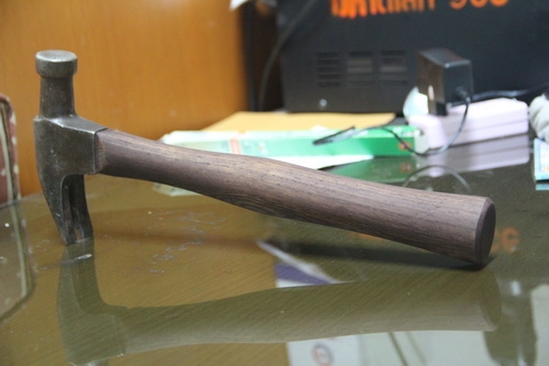 ค้อนเก่า True Temper FALLS CITY ด้ามไม้สาธร ค้อนเก่า True Temper FALLS CITY ด้ามไม้สาธร