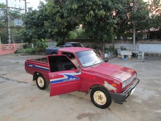 ขาย มาสด้า 1000 ช่วงสั้น4ขอ4เกียร์ สีแดง 28000