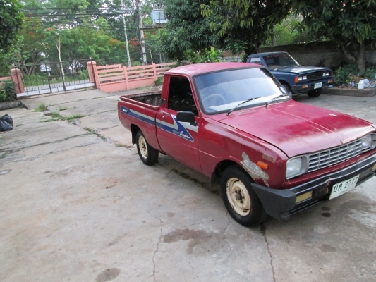 ขาย มาสด้า 1000 ช่วงสั้น4ขอ4เกียร์ สีแดง 28000